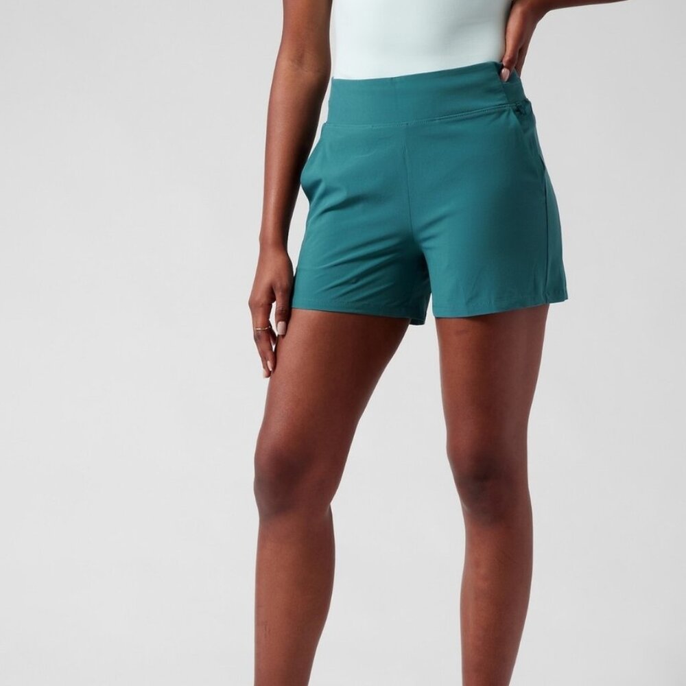 Athleta Brooklyn Shorts - borealis green - size 6